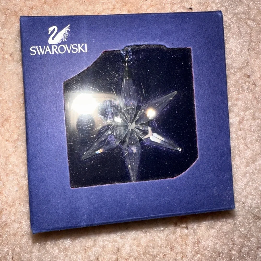 Swarovski Clear Crystal Little Star Ornament - Picture 2 of 4